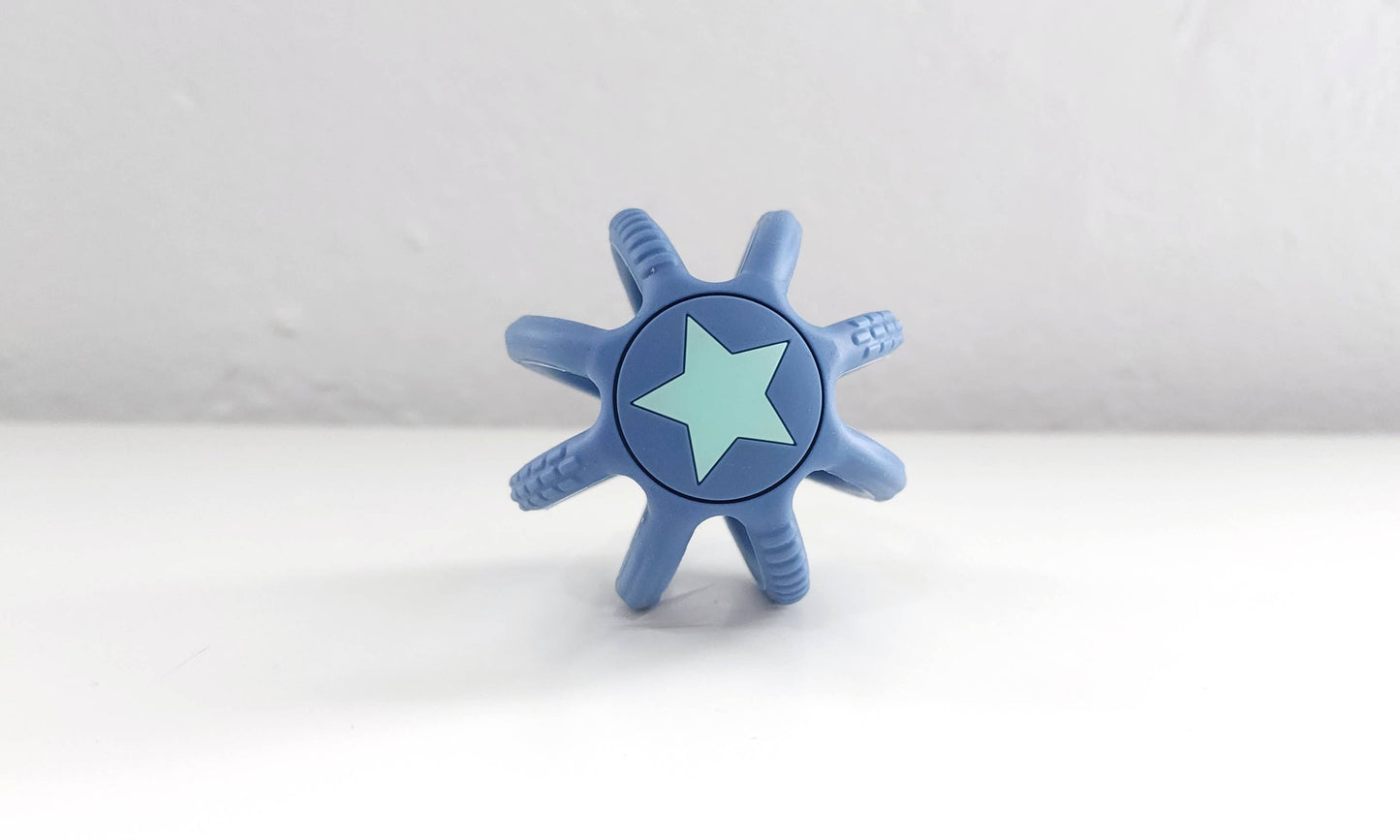 Silicone Teething Ball for Babies/Fidget Toy for Kids