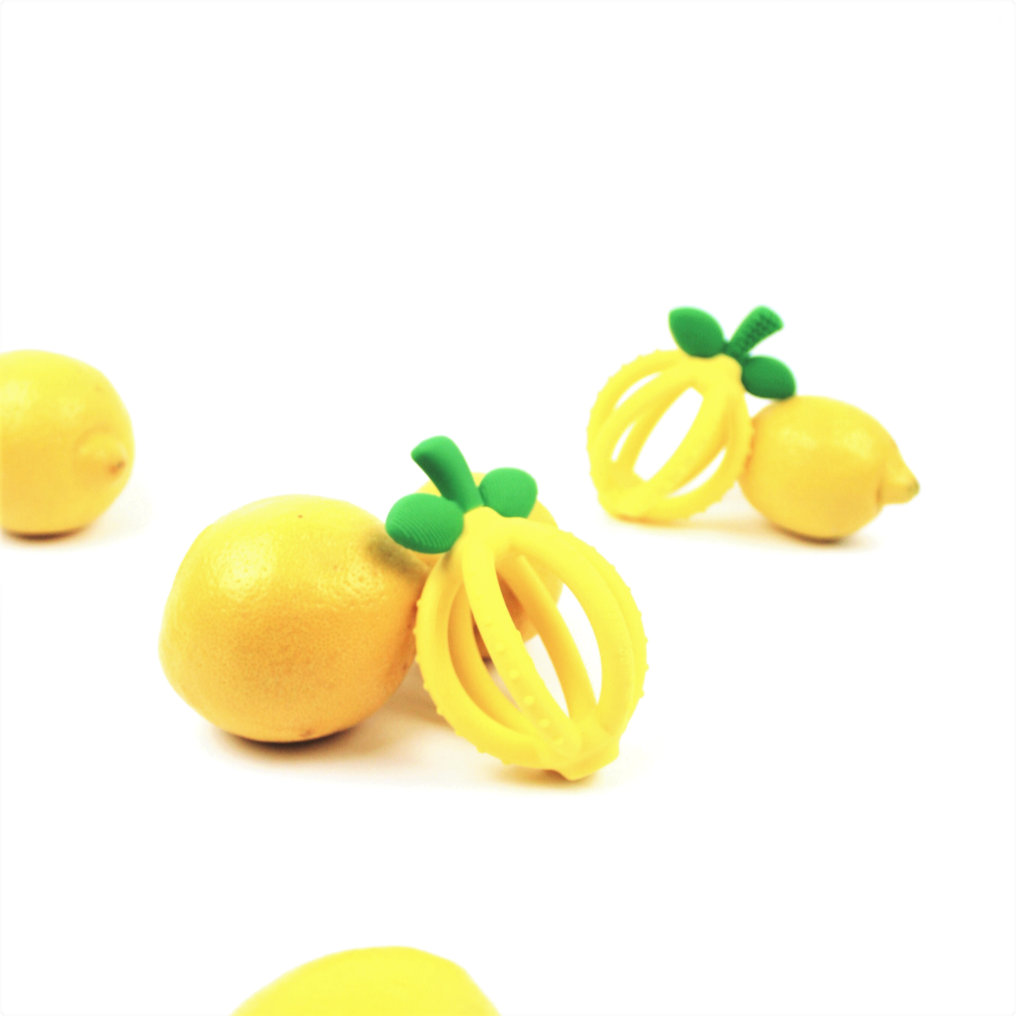 Bitzy Biter Teething Ball Baby Teether