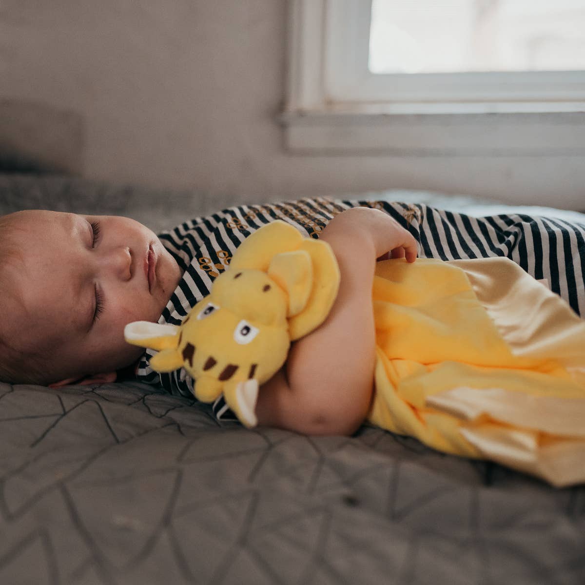 Giraffe Lovey security blanket for travel and bedtime