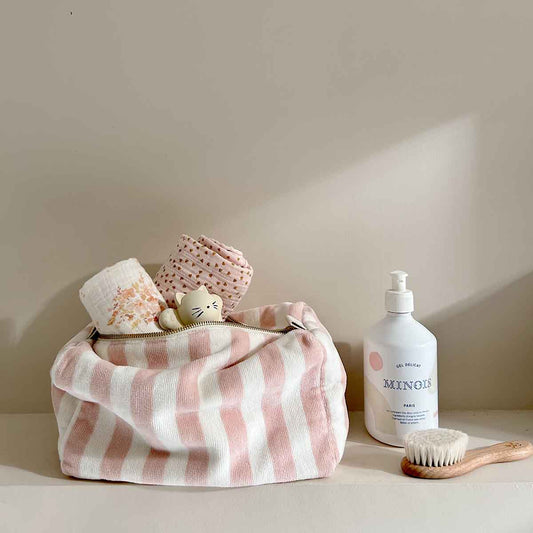 VIC LIGHT PINK SPONGE TOILET BAG